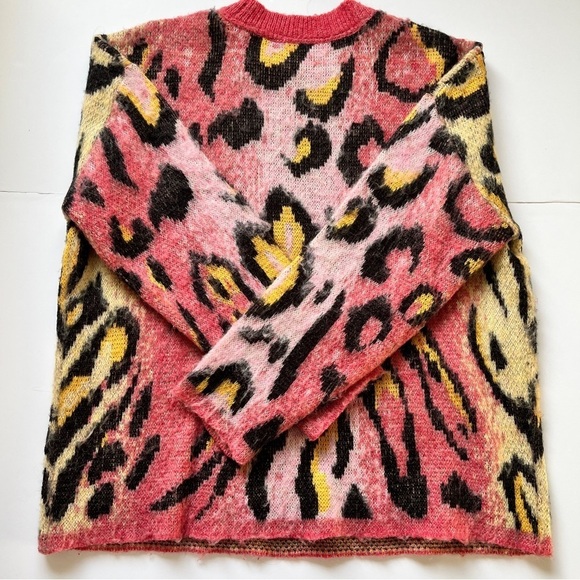 SFW Crew Neck Sweater  Ombre Pink Animal Cheetah Print Fuzzy Wool Blend Sz L - Picture 12 of 13